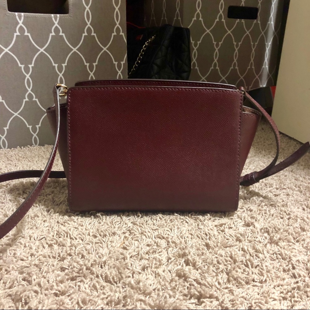 SOLD ✅ - Picture 4 of 6